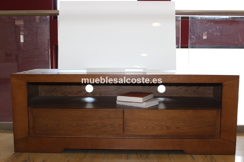 Mueble televisor en madera de roble